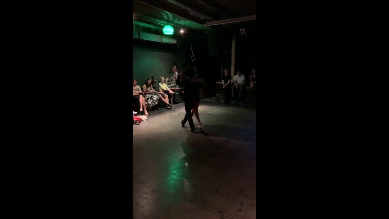 Vinicius Souza y Gaby Mataloni en La Mandrilera Milonga, Buenos Aires 4