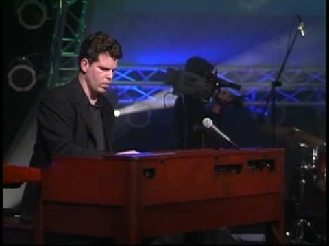 Green Onions (Booker T & The MGs) performed by Root Doctor and Jim Alfredson with Hammond XK3 organ