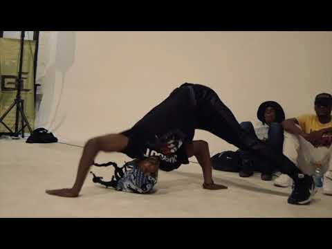 Russell Gutta Ferguson vs Stickz | Top 10 Battles of 2017