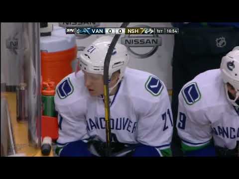 NHL    Dec.03/2013   Vancouver Canucks - Nashville Predators