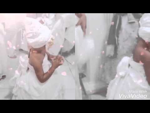 Alycia de Yewa - Uma prévia do Rum de Yewa