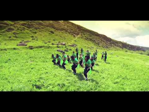 Sis n Bro Main Group  Sister Dee   Оrheiul Vechi