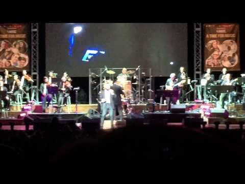 Benny Friedman at Hasc 28 singing his new hit Toda