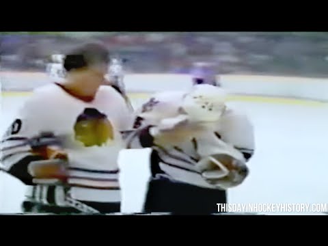 Edmonton Oilers   Chicago Blackhawks rough stuff 5 12 85