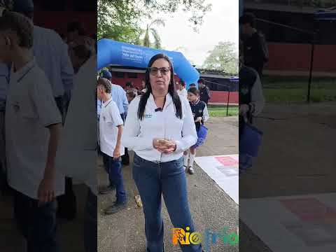 Aprendiendo Cultura Vial con La Brújula en Salónica