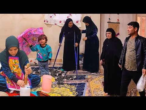 Serving local food by Mavar for special guests