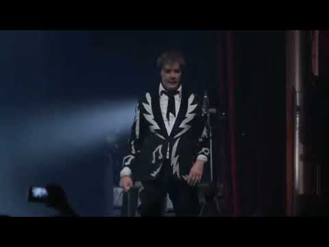 The Hives - Two- Timing Touch And Broken Bones ( Live At AB )