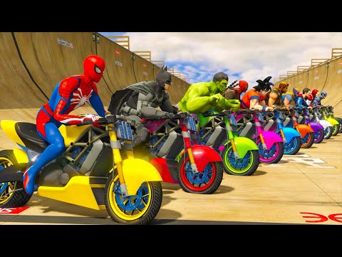 hombre araña en moto | GTA 5 moto moto vs desafío de tren para superhéroes en mega rampa