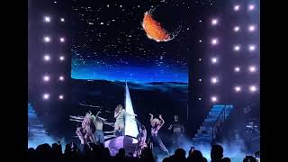 Soñando / En medio de la Tempestad (Isla Divina) - Gloria Trevi