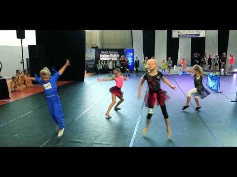 Adele Ehasalu - Gerli Ogga / lapsed show soolo poolfinaal / Kuldne Karikas 2016