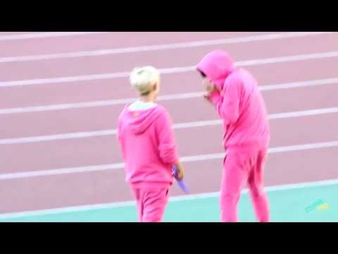 [130903] Teen Top Chunji & Changjo, i will hit you! @Idol Star Athletics Championship