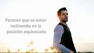 BrandonFlowers - Playing With Fire [live]  (sub español)