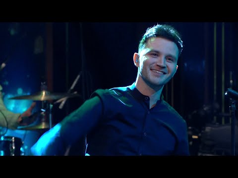 The Tumbling Paddies - 'Dirty Old Town' | The Late Late Show | RTÉ One