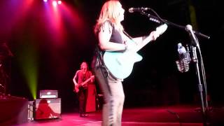 Melissa Etheridge, Meet Me In The Back - Melbourne 15 July 2012