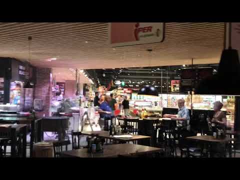 Pioggia dentro “Il Centro “commerciale di Arese