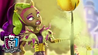 Monster High: Freaky Fusion (2014) Video