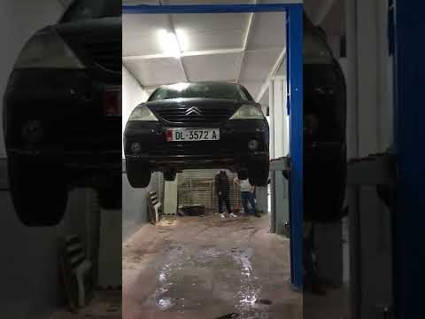 RAVAGLIOLI 4.5 TON CLEAR FLOR HYDRAULIC LIFT