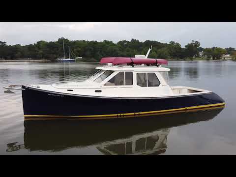 2002 True North 38 | Walkthrough Yacht Tour with Grady Byus