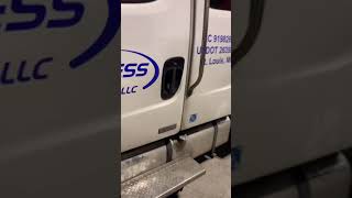 Freightliner Business M2 Fuse Box ( Hidden Fuse Box )