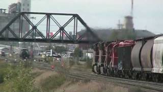 preview picture of video 'Railfanning in Moose Jaw'