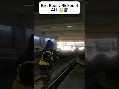 Unexpected Grenade Moment 😳💥 #cops #gta #like #drubla #xzybcaシ