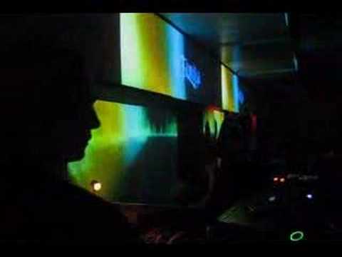 Simone Anes @ 8 Seasons Release Party