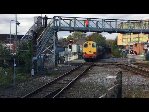 DRS 20312+20305 Arriving At Grimsby Town From Wrenthorpe Recp.