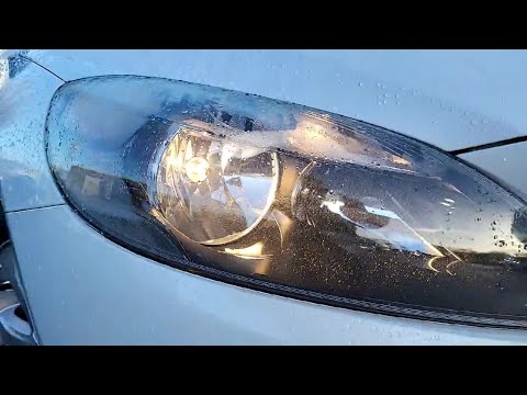 Volvo V40 T4 2.0 Diesel Auto - Image 2