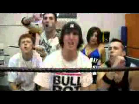 Santaflow-feat-Norykko,-Eneyser,-Currice-y-Porta-Segundos-fuera