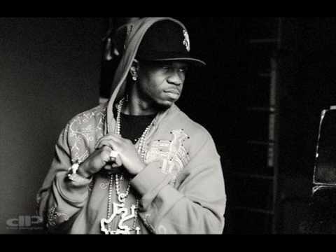 Chamillionaire Ft. Akon - Ridin' Overseas