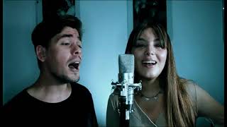 Violeta azar- Nicolas Sainz //VUELTAS- Salvapantallas