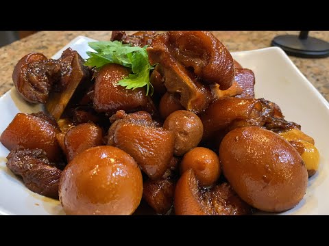 How To Make Thom Khem (Braised Pork) - Easy Recipe
