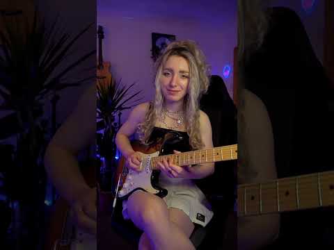 Comfortably Numb - Pink Floyd | Guitar Cover by Sophie Burrell