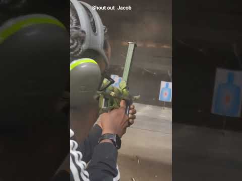 owen gun. designed 1931,  by Lysaght's Works#shortvideo #shortshorts #subscribe #youtubeshorts