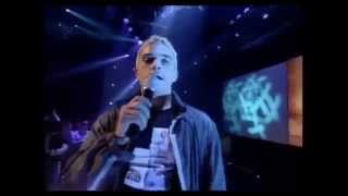 Robbie Williams-  Killing Me