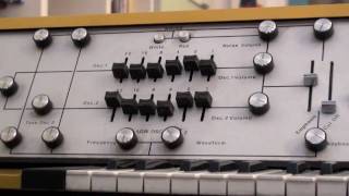 Video thumbnail for Steelphon S900 synthesizer by JackOasys
