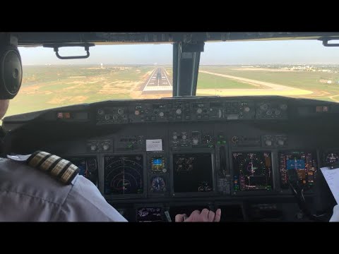 Landing in Agadir B738 GMAD