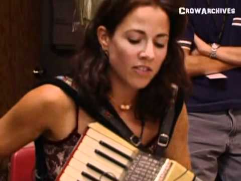 Sheryl Crow - Rehearsal with the Indigo Girls (1997 Lilith Fair)