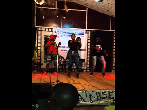 ISIS KINGUE - Je veux Je peux - Case des arts 2016