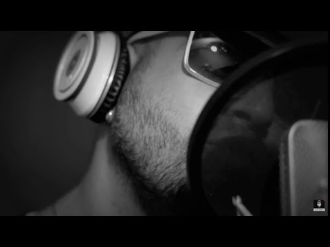 Freeman - Amor y Demonios (ft. Pipe Bega Y Fat One) [Official Video]