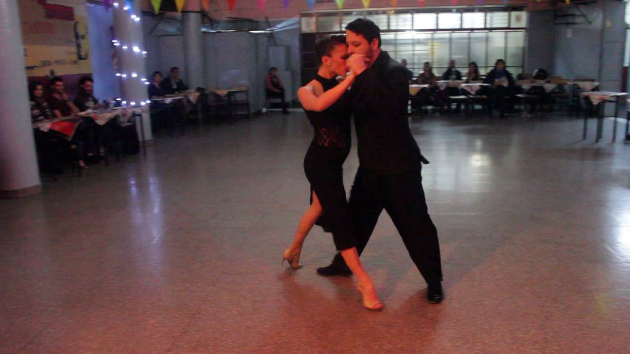 Ana Clara Migoni y Luis Romero Berruti - 27/6/2016 - El Motivo 1/3