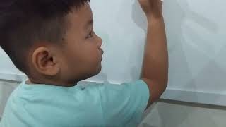 How to write Vietnamese for kids ❤️Henry 5 tuổi tập viết tiếng Việt😍😘