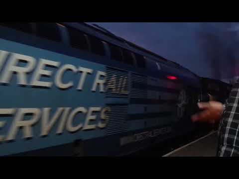 37602 slips out of Huddersfield 5Z09 15/07/17