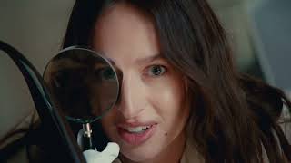 BOSS The BOSS Revers: Anatomy of a Bag with Izzi Poopi