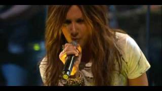Ashley Tisdale - It's alright , It's OK  live