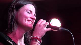 NO LIMIT(S) -  BOUNTY ROCK CAFE LIVE 2018 (CZ OLOMOUC)   -  2. č