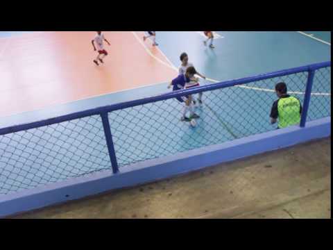 FINTA DO VICENTE SÁ E CHUTE NA TRAVE