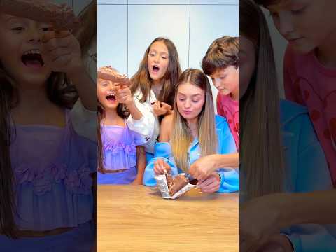 One Ice Cream, Three Kids? No Problem! 💞 #family #share #lifehacks