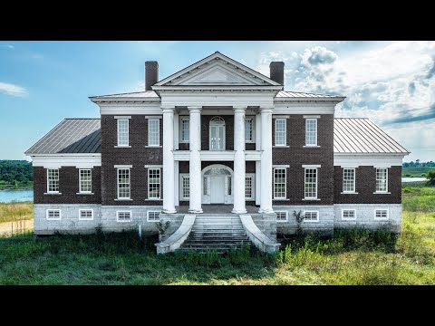 Giant ABANDONED Mega Mansion in the middle of NOWHERE