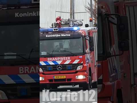 Tankautospuit 28-6431 #marinebrandweer Den Helder met spoed #throwbackthursday #brandweer #feuerwehr